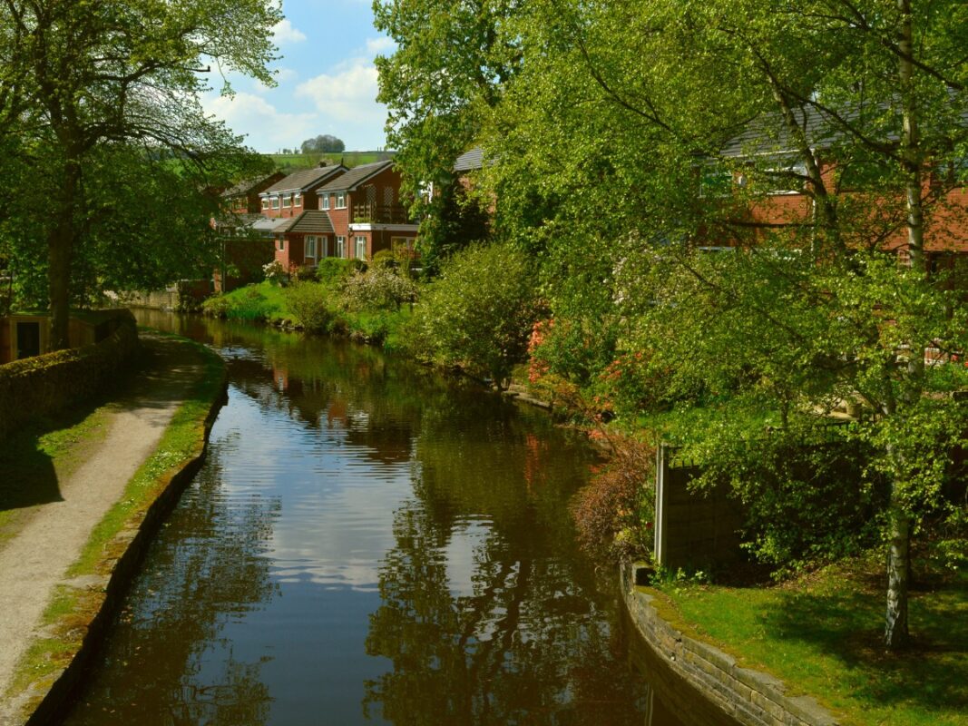 Huddersfield Narrow Canal