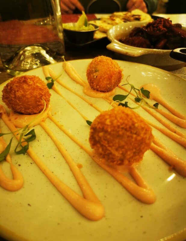 Tapas croquetas at campo blanco